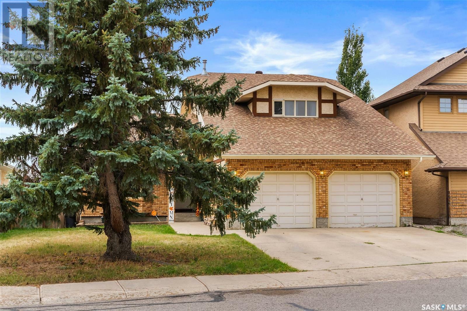 Property Photo:  8123 Kestral Drive  SK S4Y 1G7 