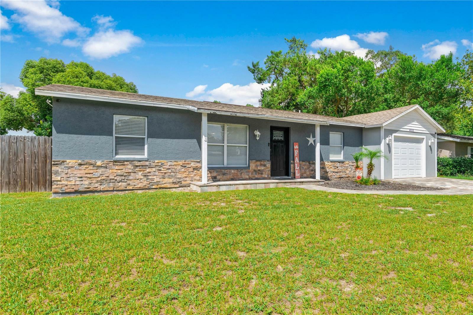 Property Photo:  4033 Windswept Avenue  FL 34606 