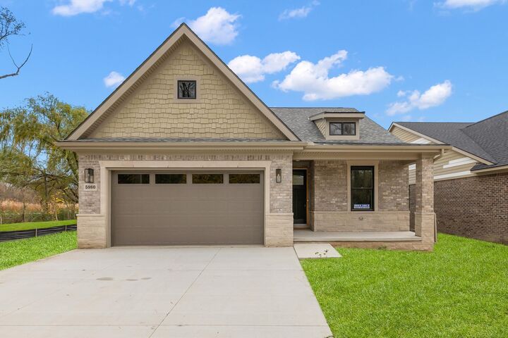 Property Photo: 5890 Willow Grove Avenue MI 48085