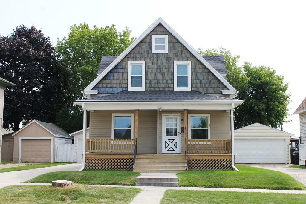 Property Photo: 1227 Huron Ave WI 53081