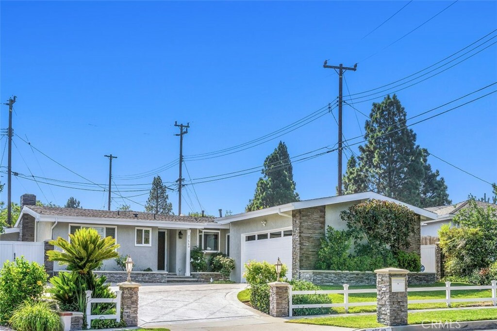 Property Photo:  27540 Halescorner Road  CA 90275 