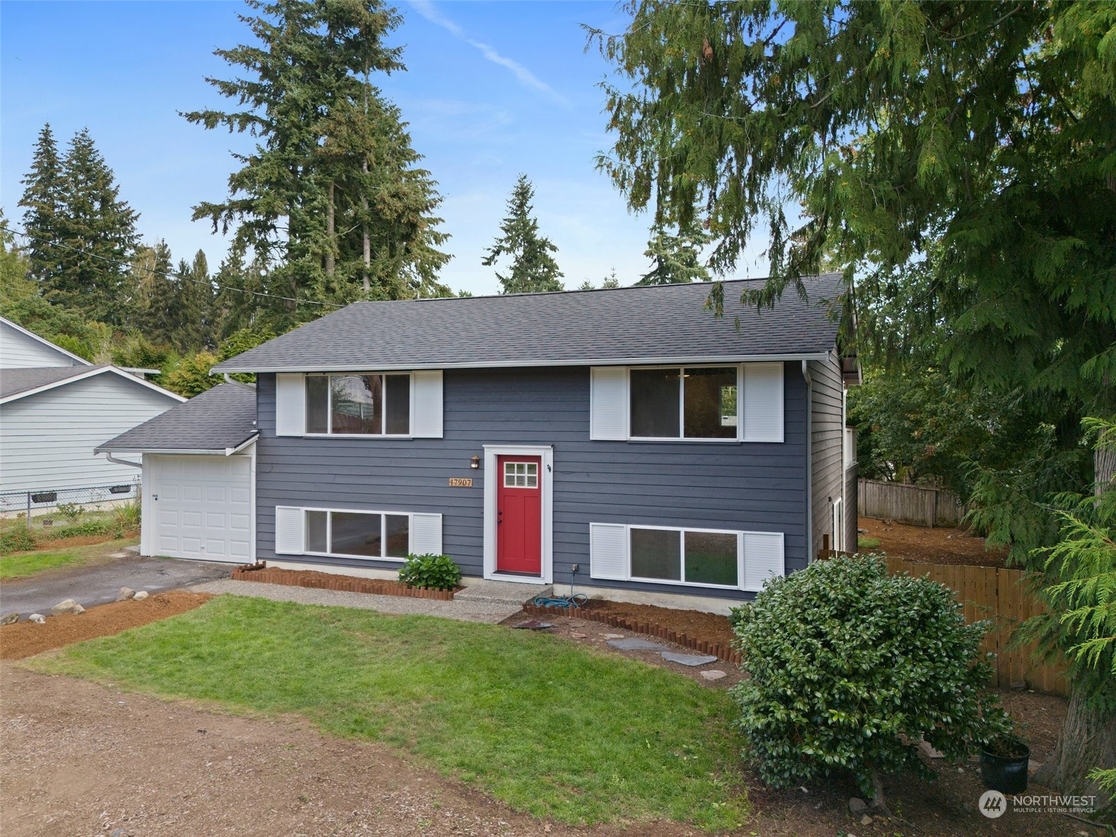 Property Photo:  17907 Spruce Way  WA 98037 