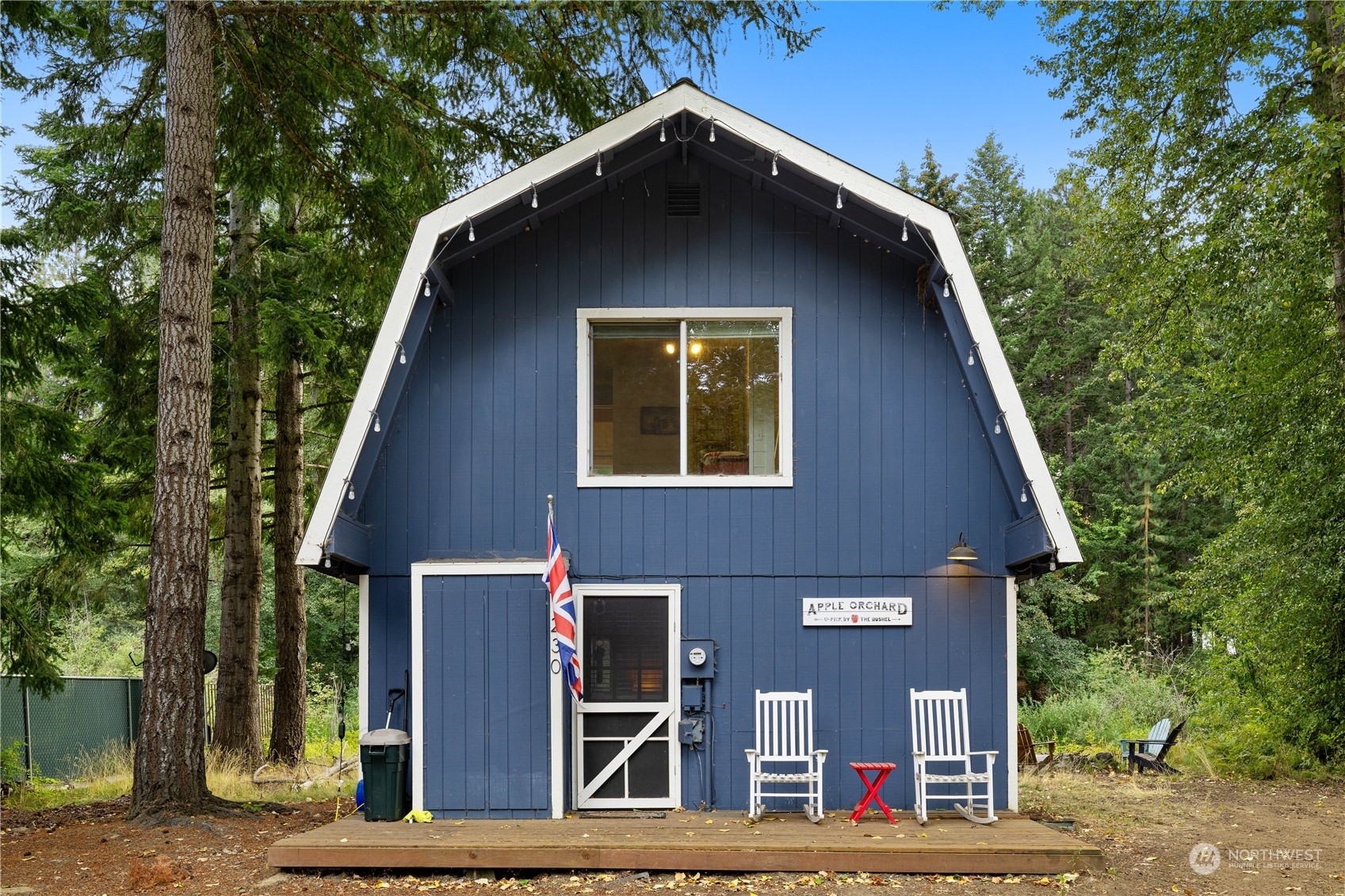 Property Photo:  230 Meadow Park Drive  WA 98925 