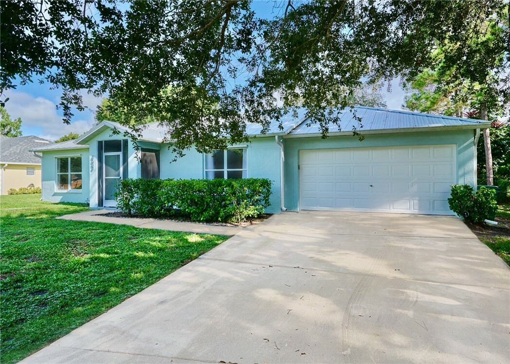 Property Photo:  6604 Santa Clara Boulevard  FL 34951 