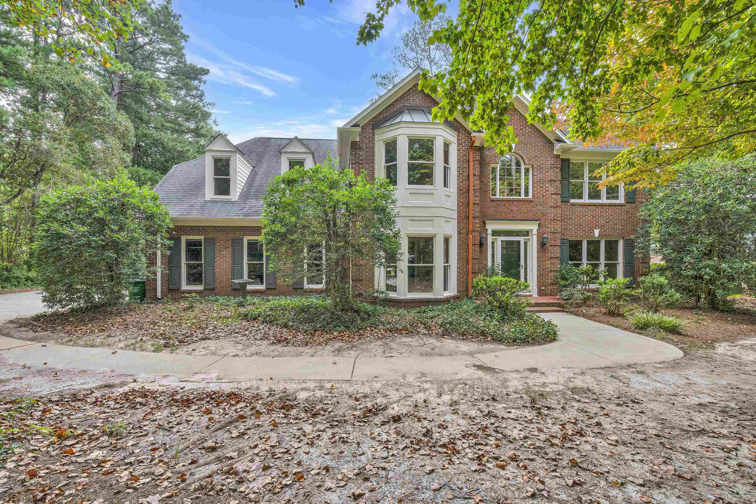 Property Photo:  410 E Woodbury Lane  SC 29301 