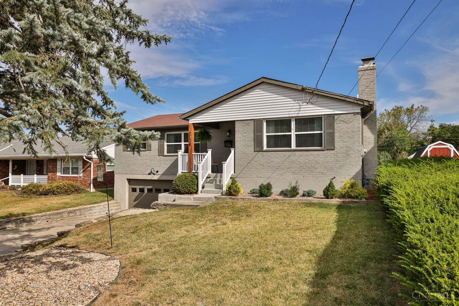 Property Photo:  2124 Dale Road  OH 45212 