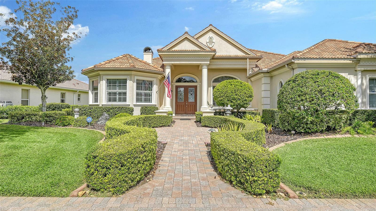 Property Photo:  8971 Bloomfield Boulevard  FL 34238 