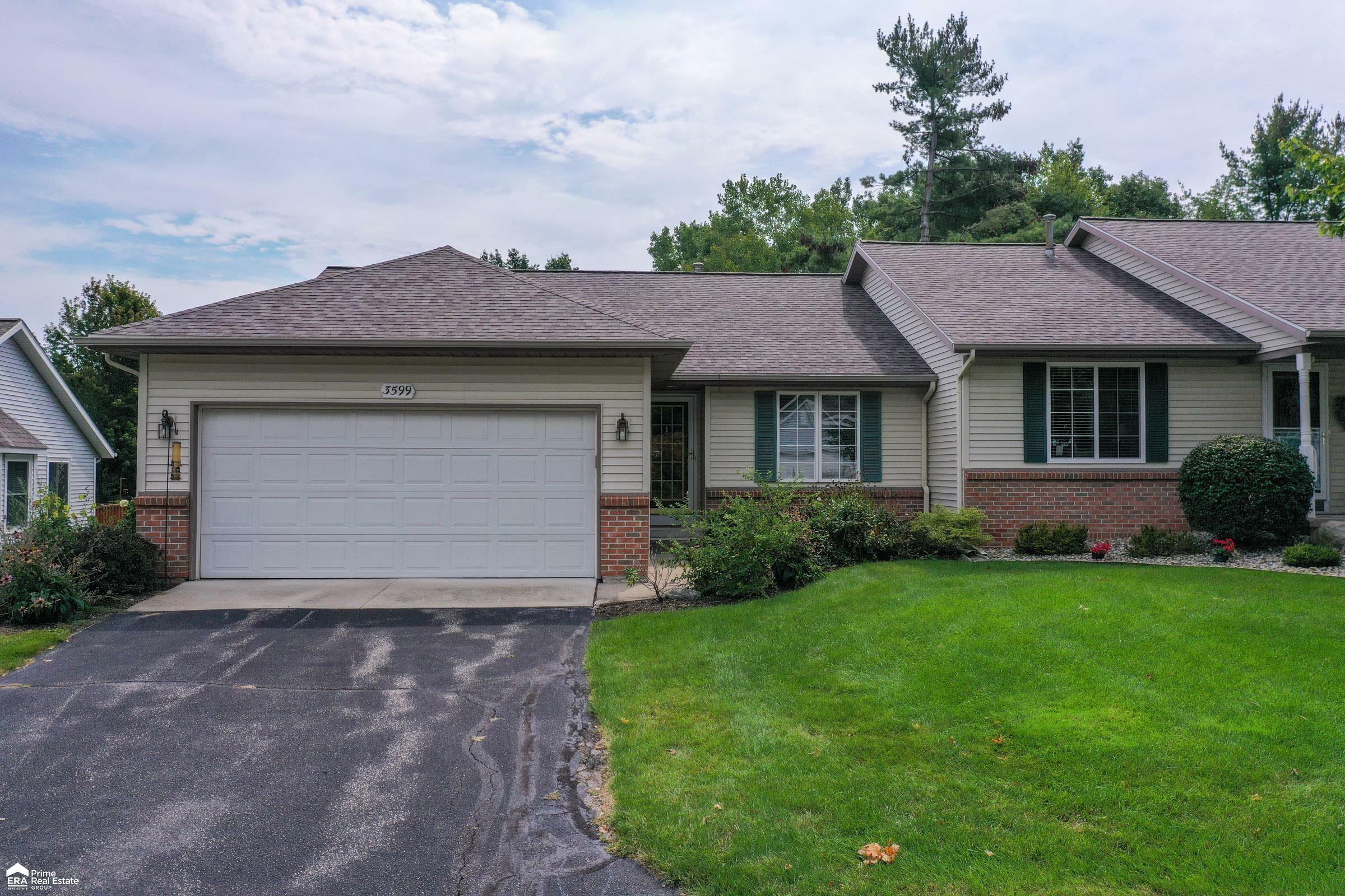 Property Photo:  3599 Timber Creek Dr NW  MI 49321 