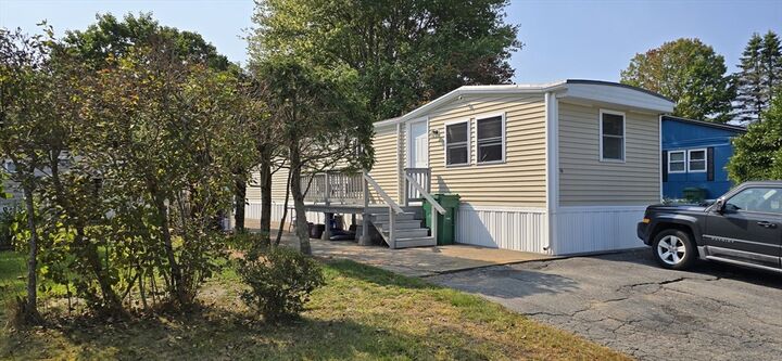 Property Photo:  250 Mansfield Ave 16  MA 02766 