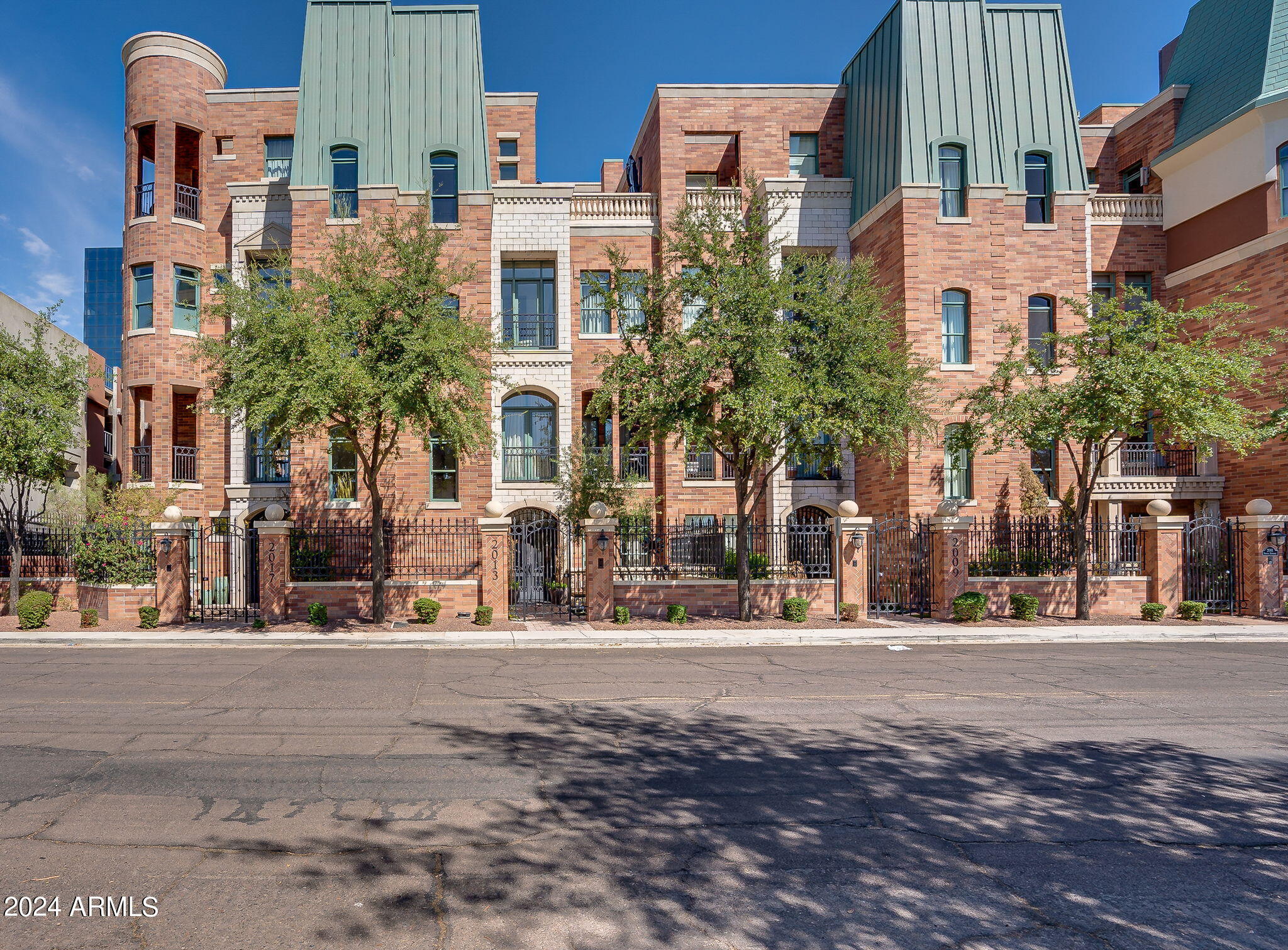 Property Photo: 2017 N 1st Avenue AZ 85003