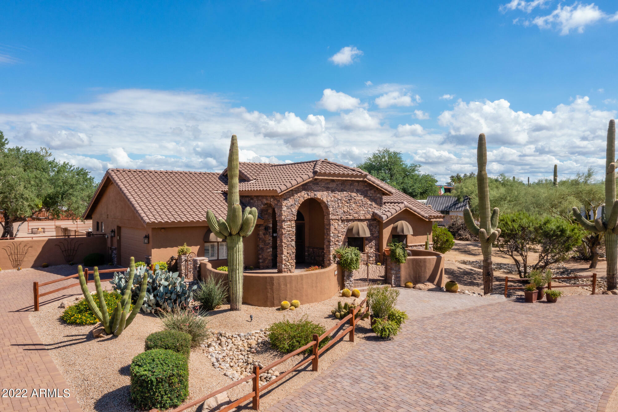 Property Photo:  6134 E Quail Track Drive  AZ 85266 