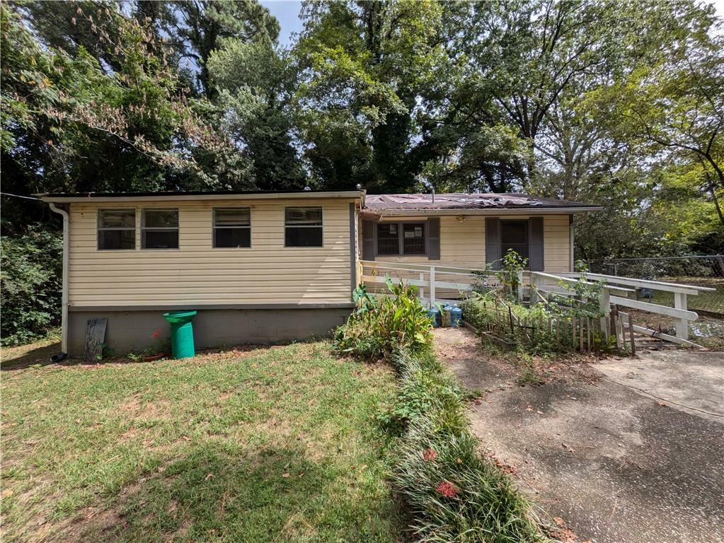 2466 Old Hapeville Road SW  Atlanta GA 30315 photo