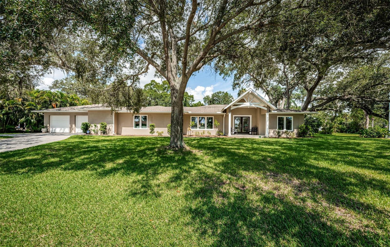 Property Photo:  5629 Hillside Street  FL 33772 