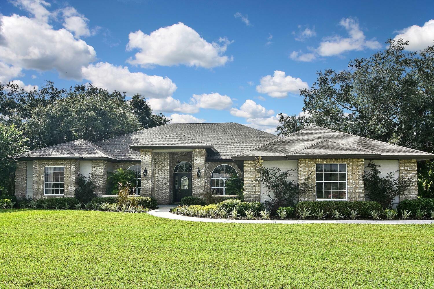 Property Photo:  12834 Sheringham Way  FL 34240 