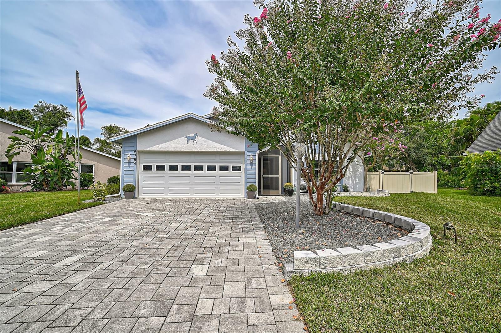 Property Photo:  5784 Forester Pond Avenue  FL 34243 