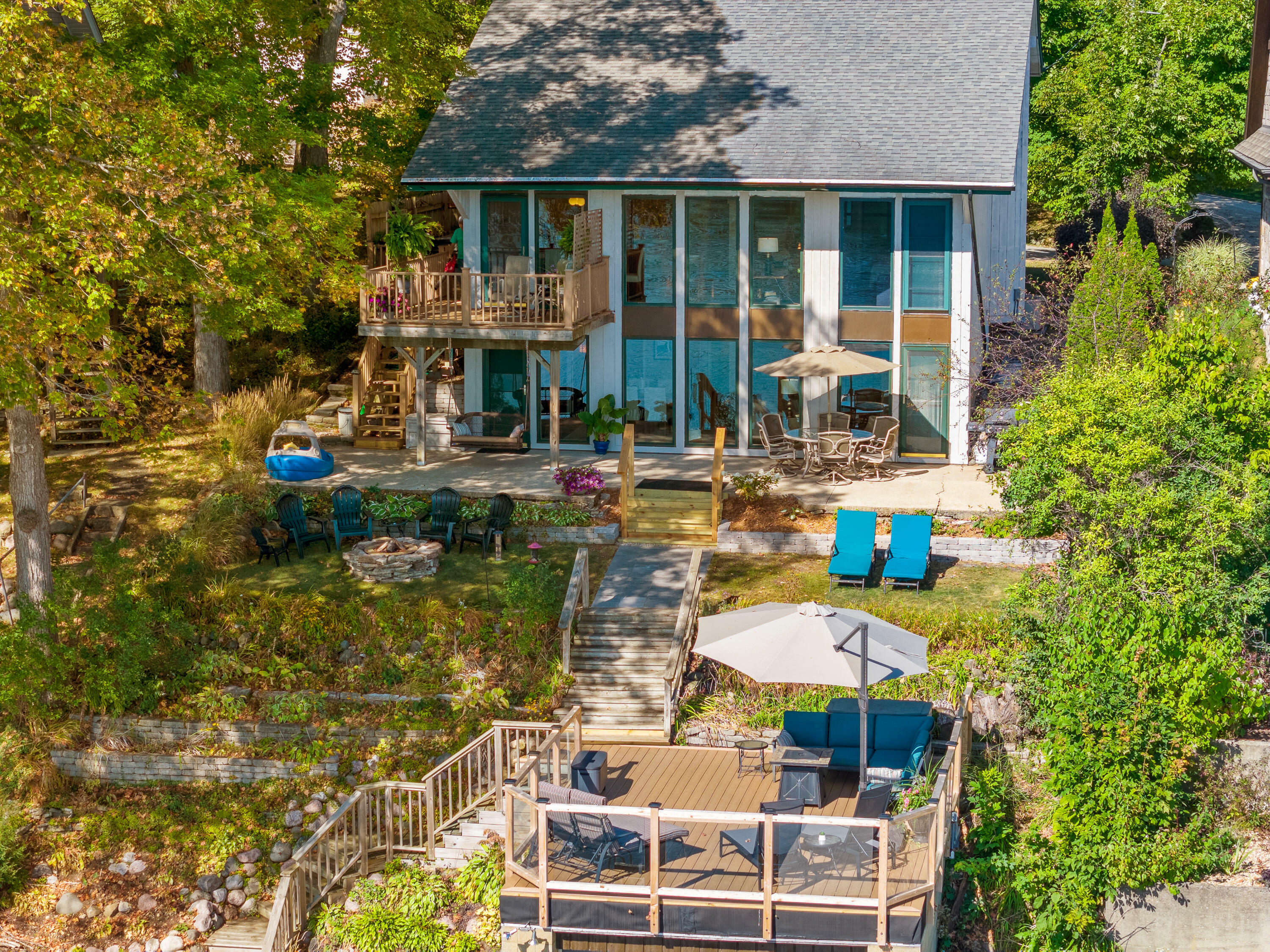 Property Photo:  5804 W Lake Dr  WI 53095 