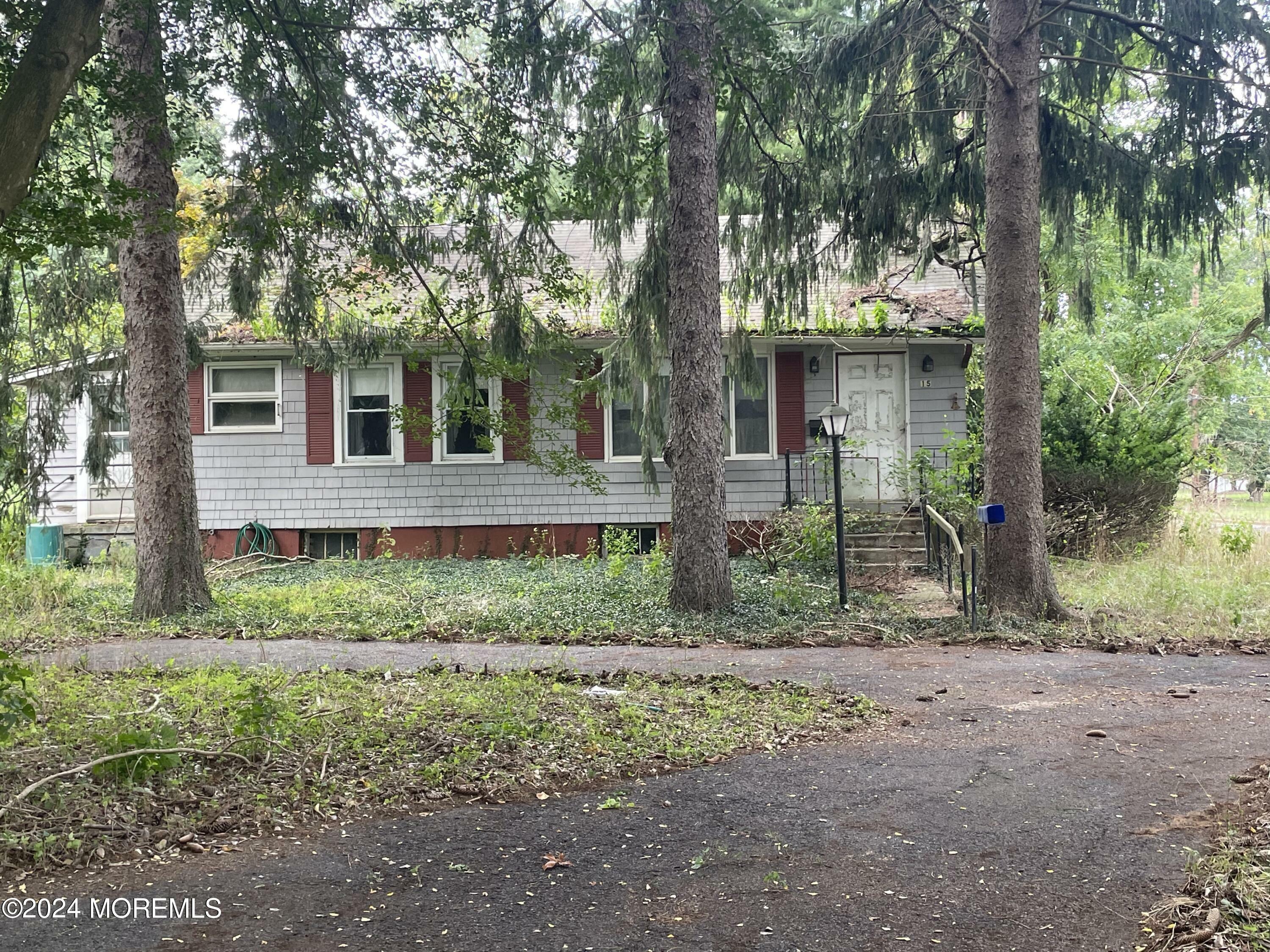 Property Photo:  15 Middletown Lincroft Road  NJ 07738 