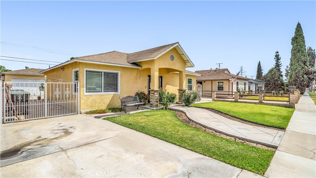 Property Photo:  14102 Graystone Avenue  CA 90650 