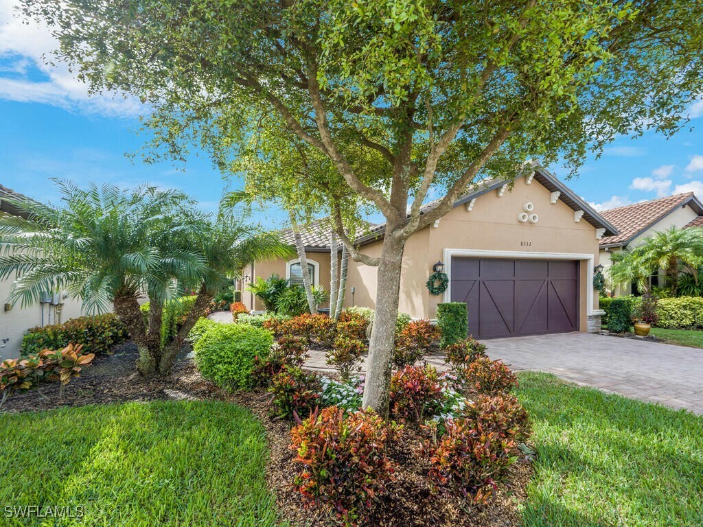 Property Photo:  8332 Lucello Terrace N  FL 34114 