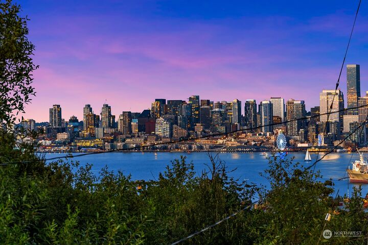 Property Photo:  3303 34th Avenue SW  WA 98126 