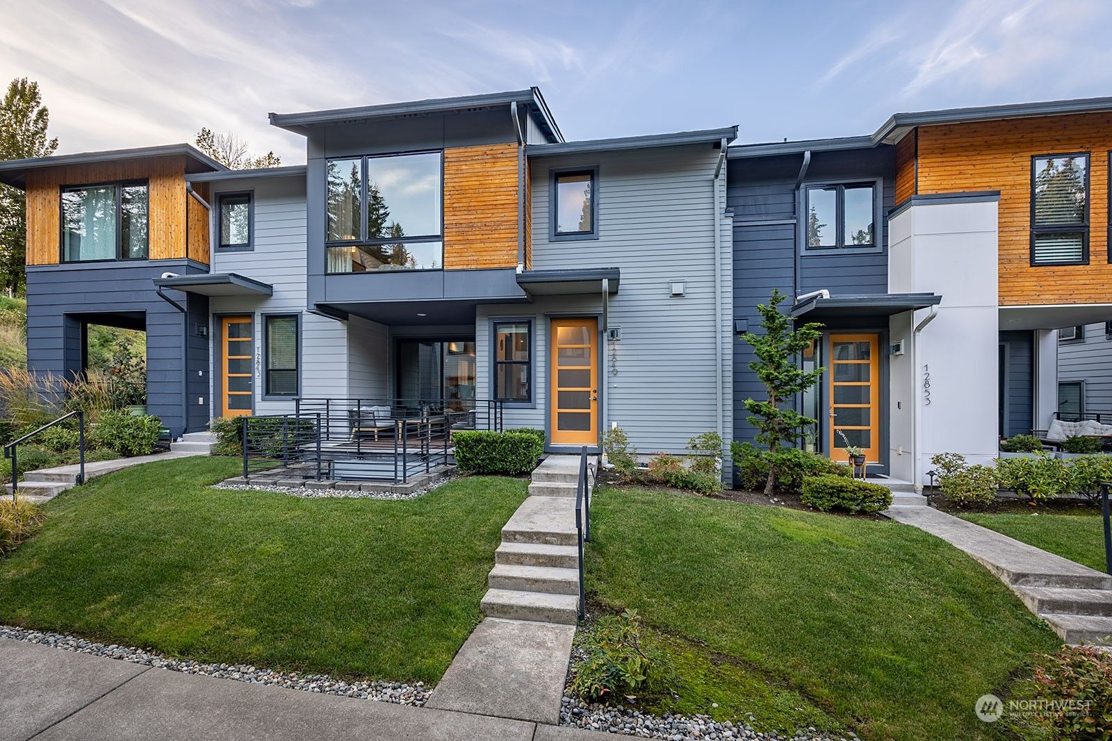 Property Photo:  12849 SE 75th Lane  WA 98056 