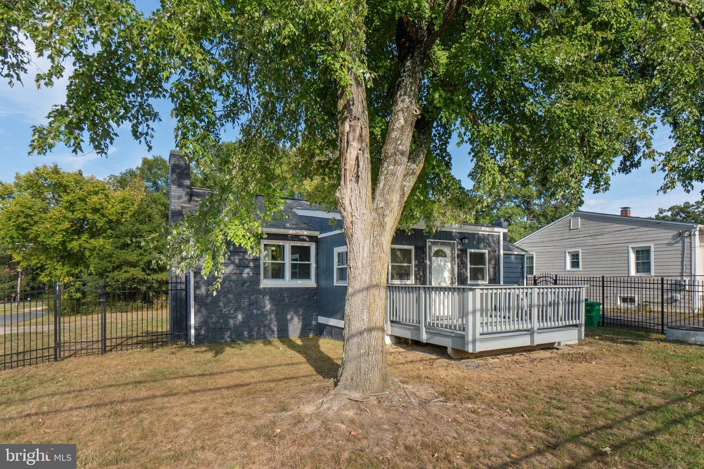 Property Photo:  9500 Temple Hill Road  MD 20735 