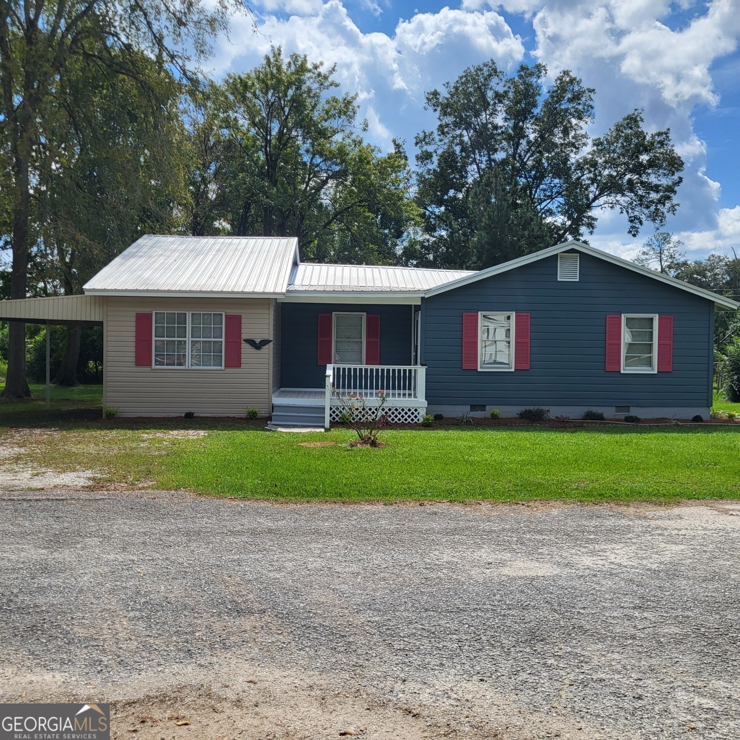 Property Photo:  1714 43rd Street  AL 36854 