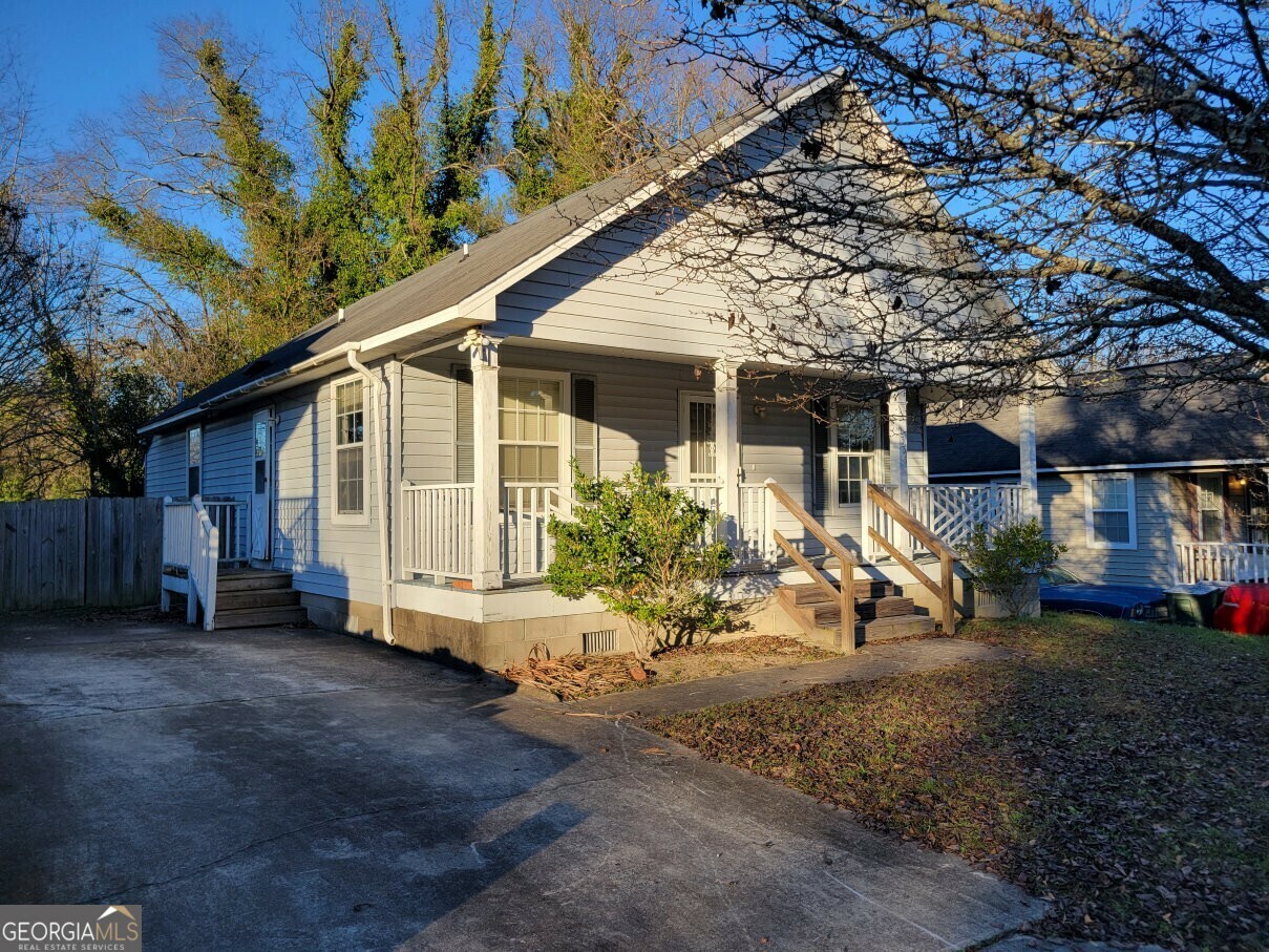 Property Photo:  1335 Crawford Street  GA 31206 