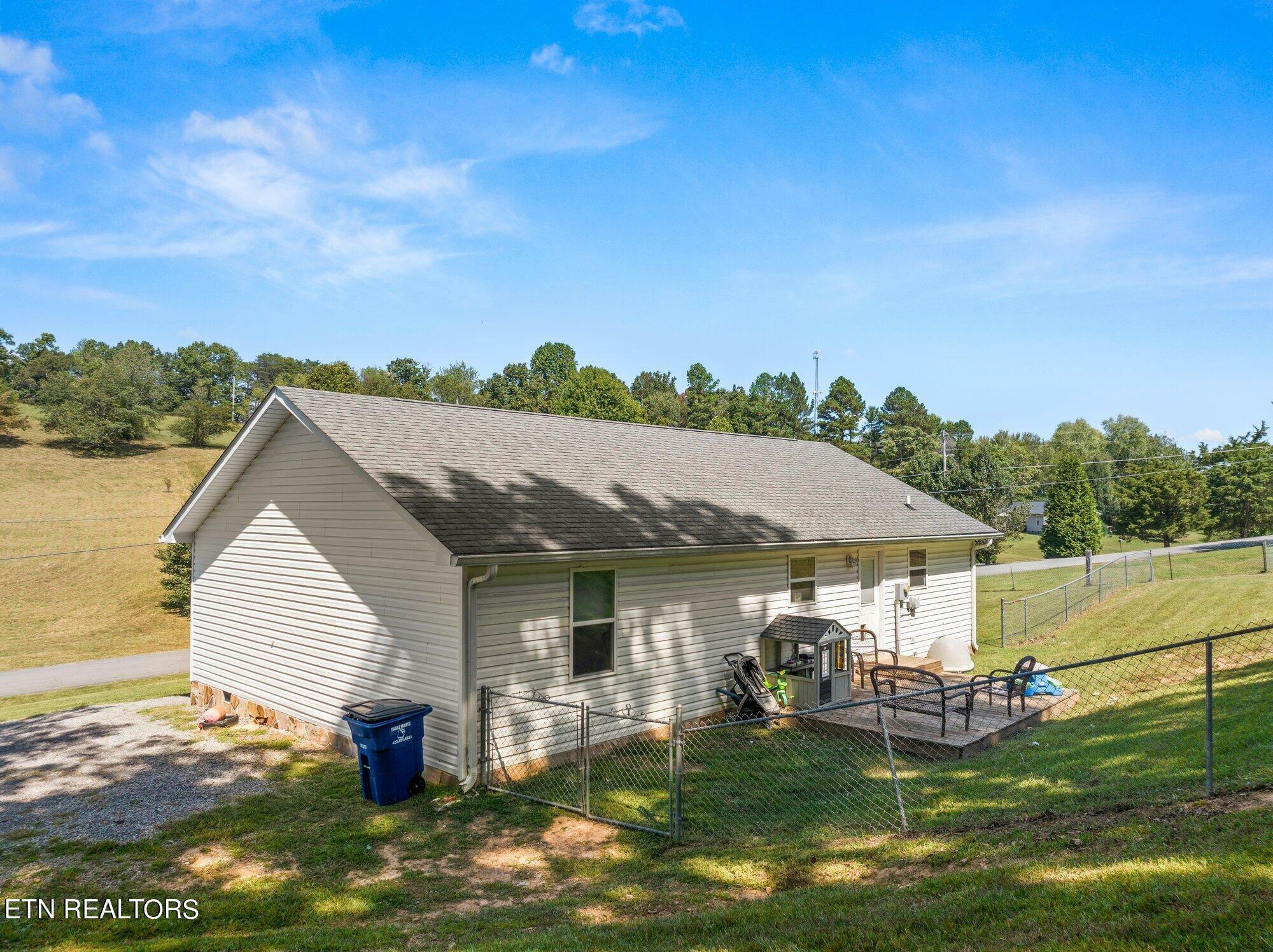 Property Photo:  113 County Road 244  TN 37303 