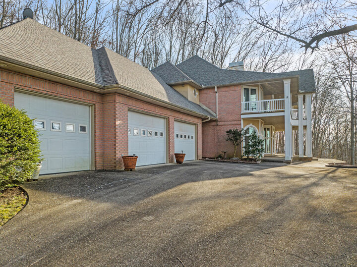 Property Photo: 3396 Woodhaven Drive KY 42503