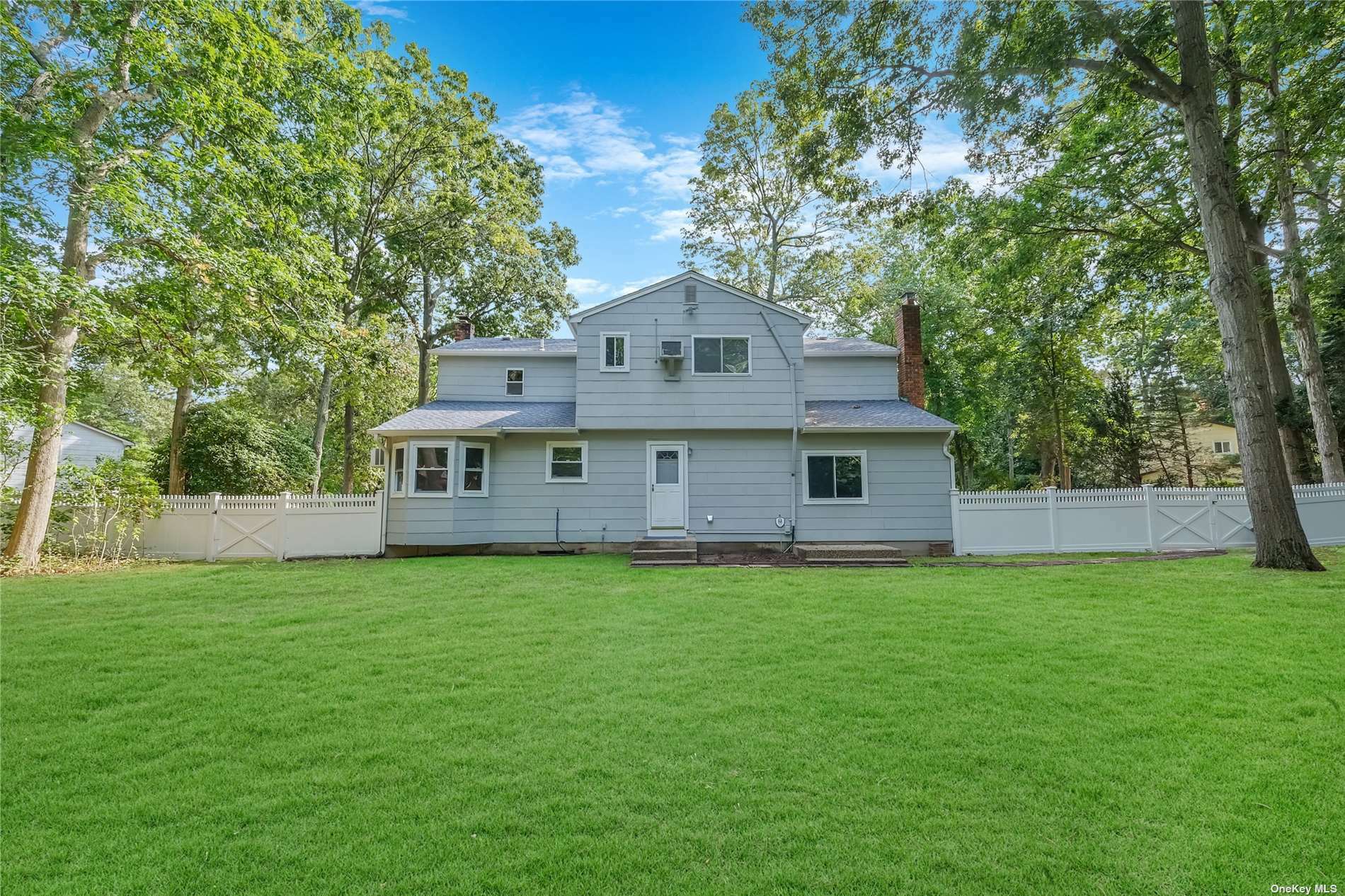 Property Photo:  15 Firwood Drive  NY 11738 