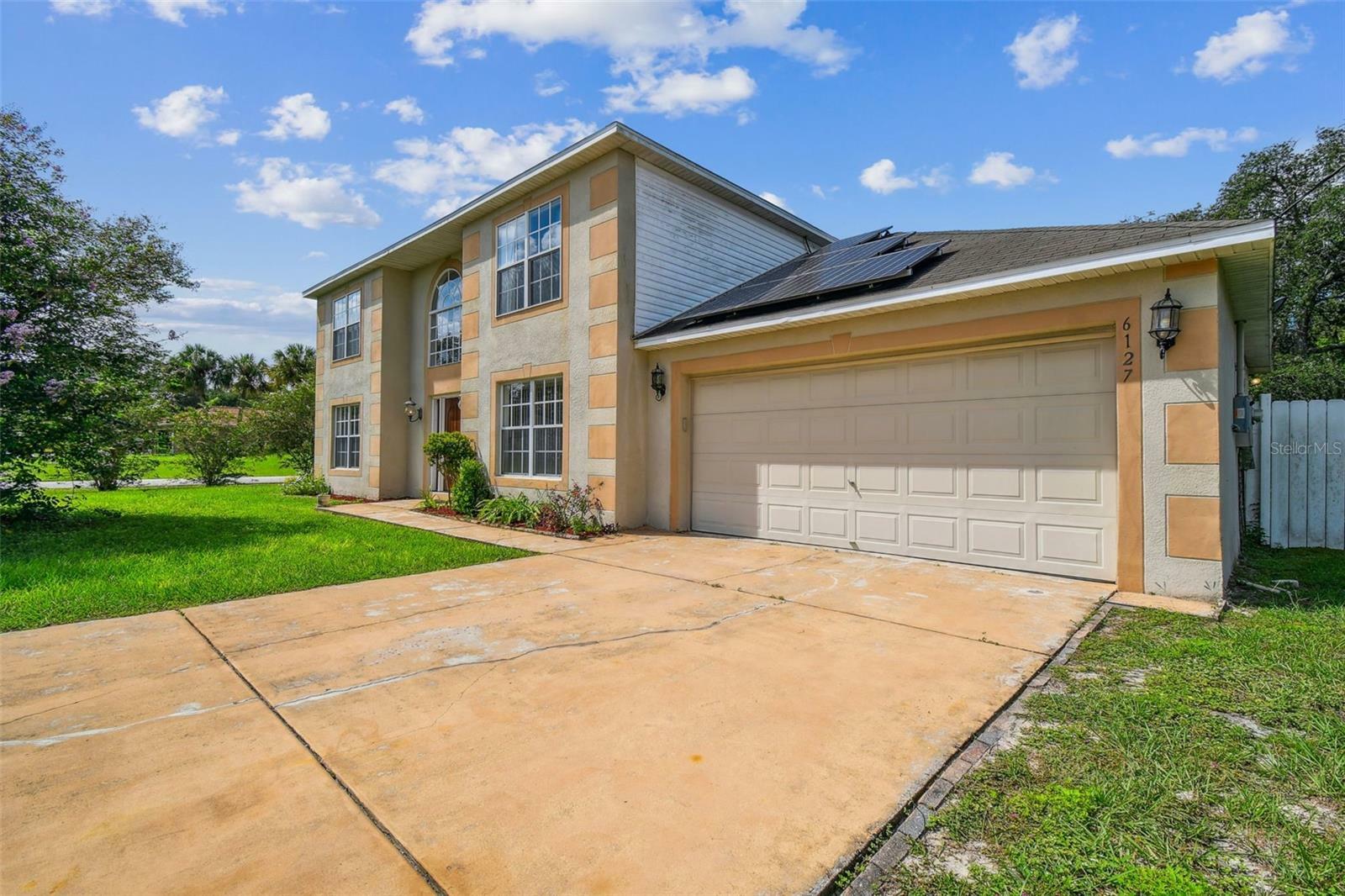 Property Photo:  6127 Lyon Road  FL 34606 