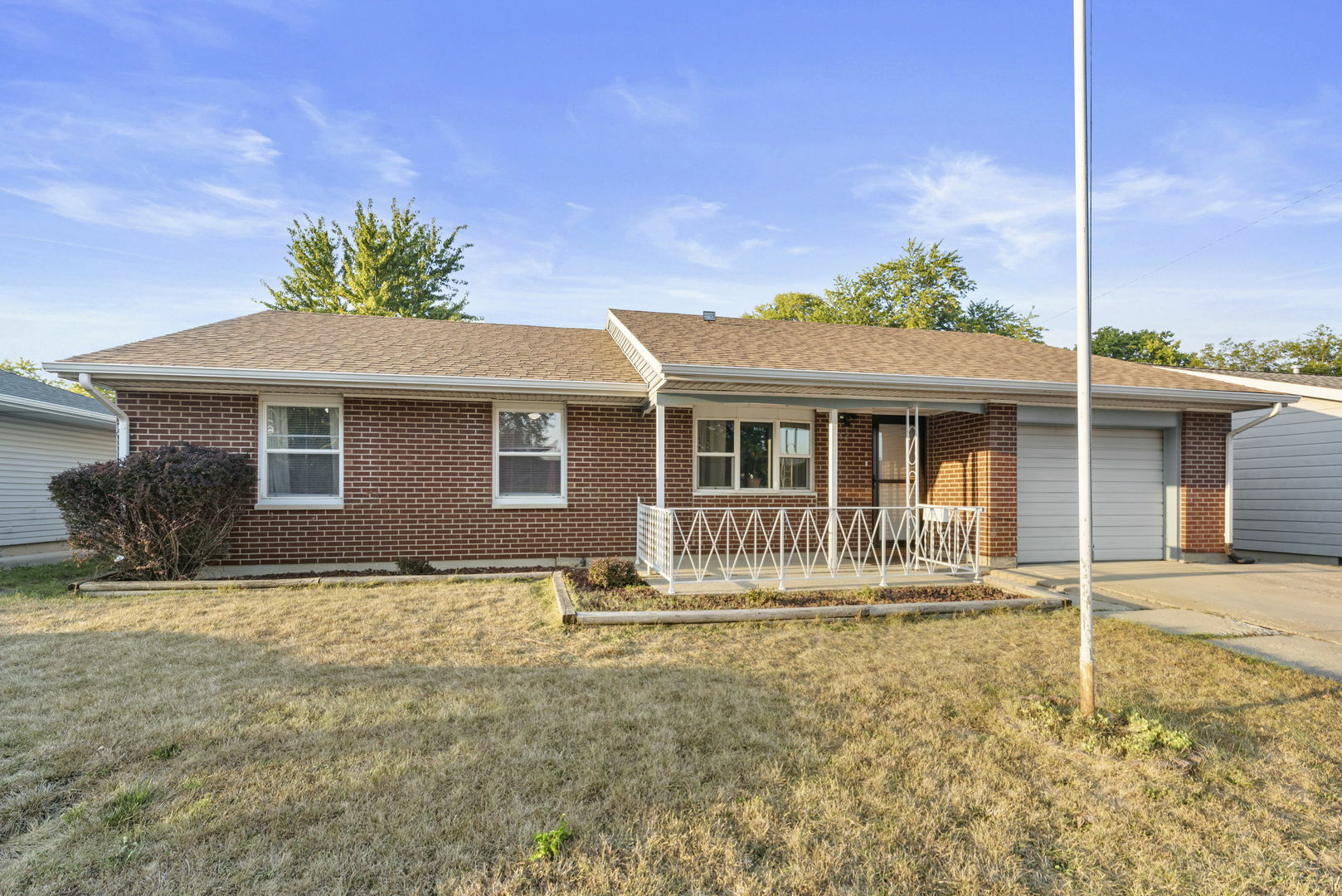 Property Photo:  12 Elgin Avenue  IL 60446 