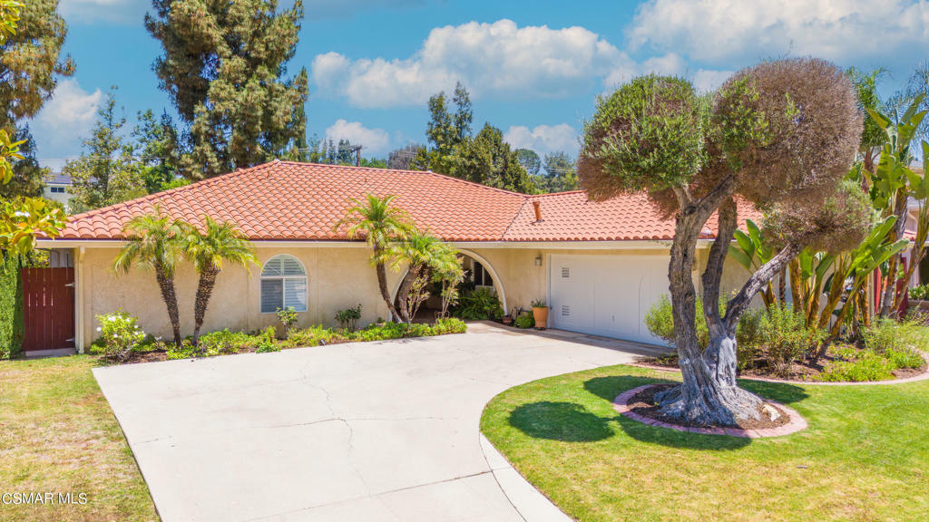 Property Photo:  22651 Jameson Drive  CA 91302 