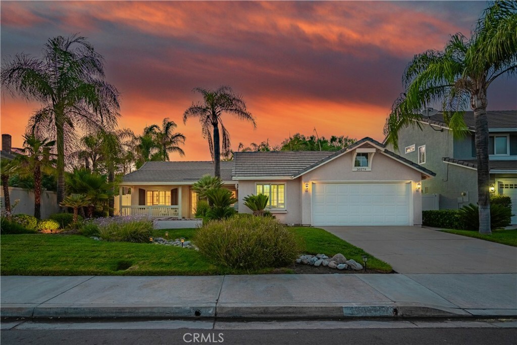 Property Photo:  30279 Calle Pompeii  CA 92584 