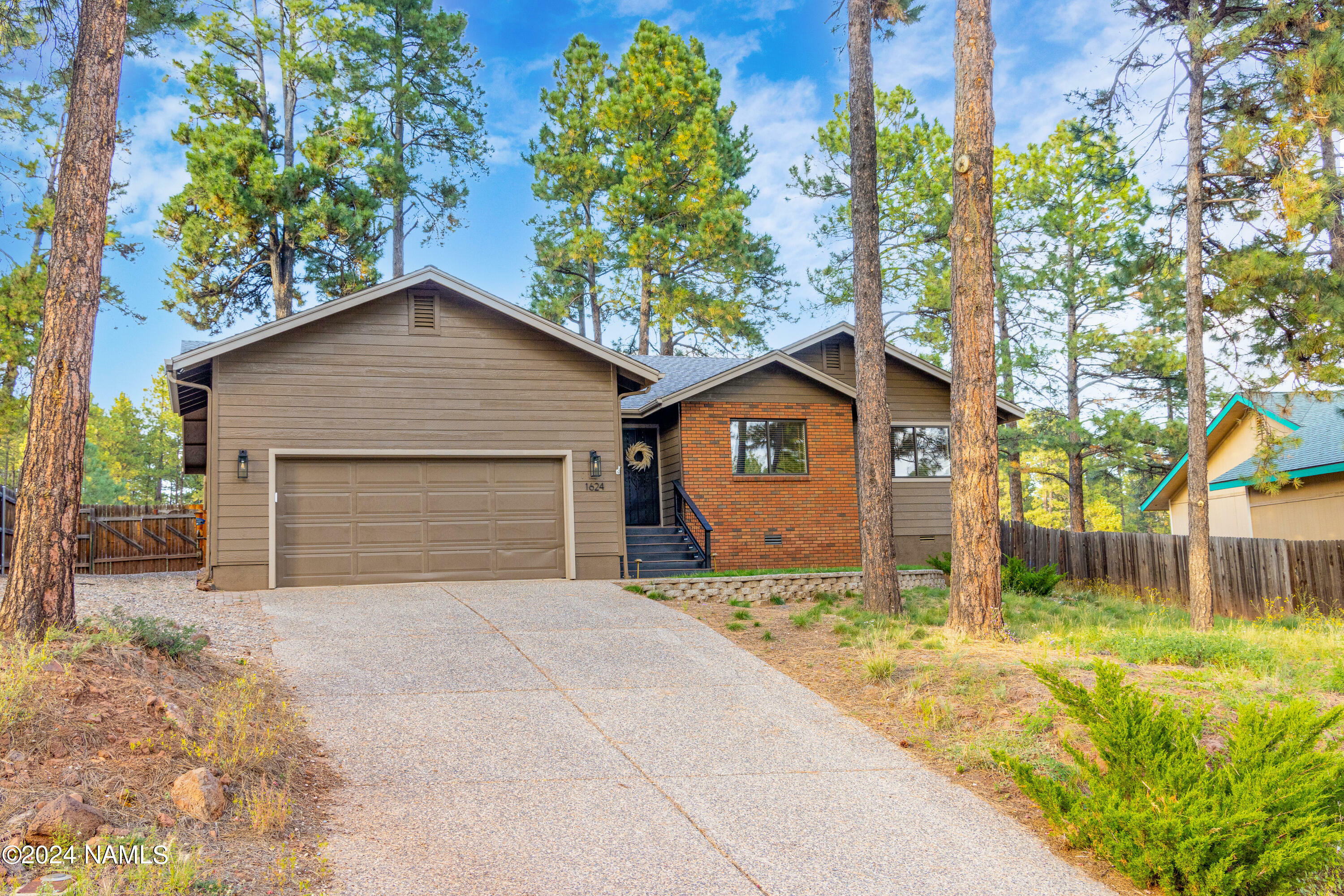 1624 W Ashley Way  Flagstaff AZ 86005 photo