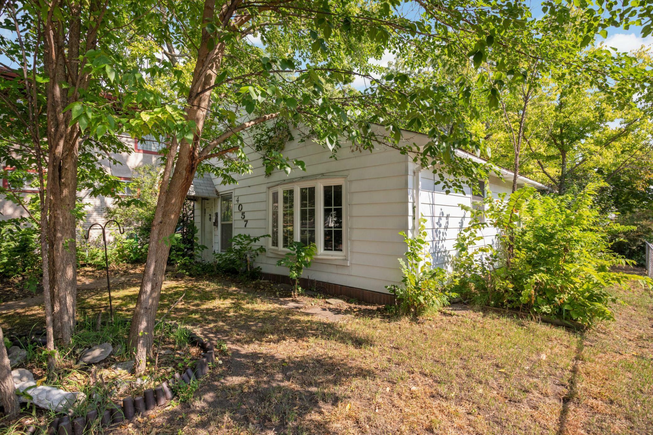 Property Photo:  4057 Elliot Avenue  MN 55407 