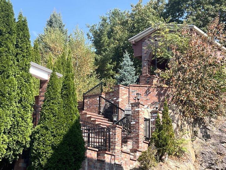 Property Photo: 21 Glen Park Ave MA 01906