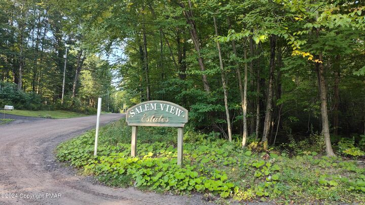 Property Photo: 22 Salem View Drive PA 18472