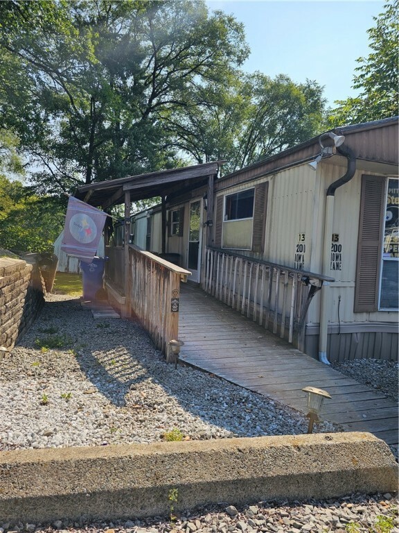 Property Photo:  200 Iowa  PA 15642 