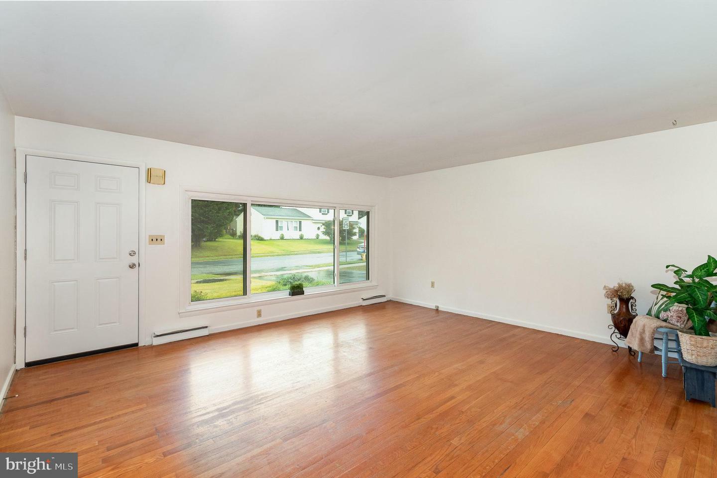 Property Photo:  5221 Royal Drive  PA 17055 