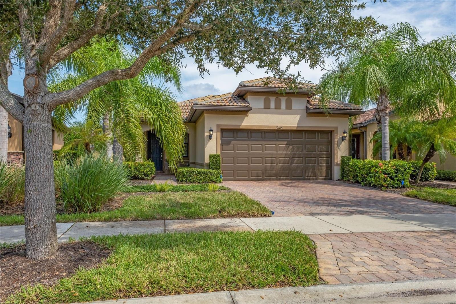 Property Photo: 19185 Mangieri Street FL 34293