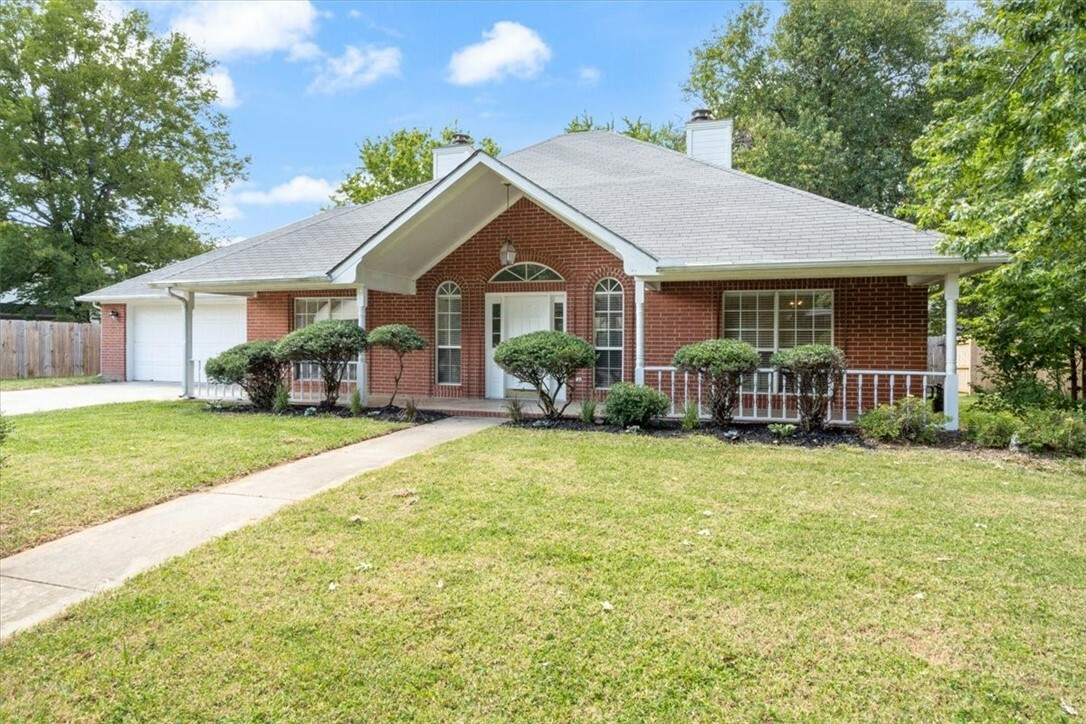 Property Photo:  31 Saint John Place  AR 72730 