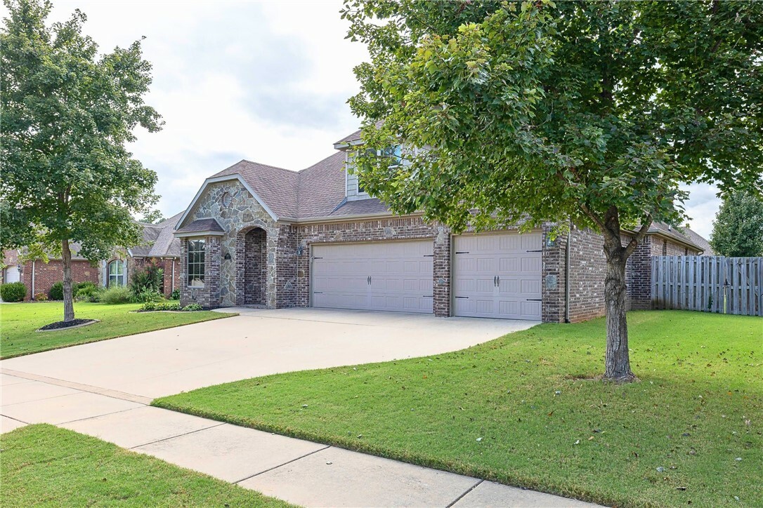 Property Photo:  3671 N Lalique Lane  AR 72704 