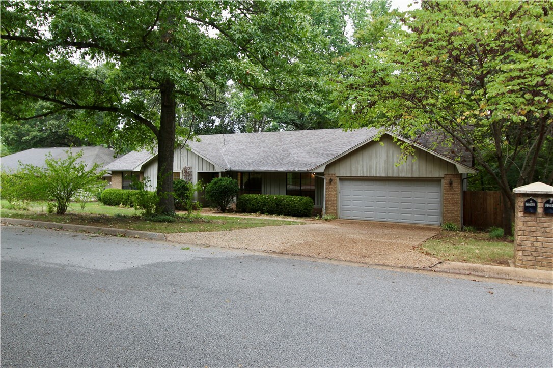 2256 E Gentle Oaks Lane  Fayetteville AR 72703 photo