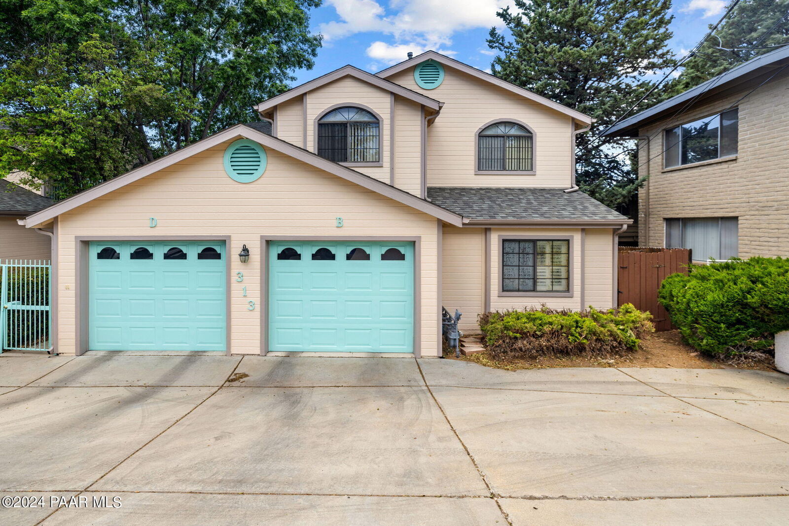Property Photo:  313 S Alarcon Street B  AZ 86303 