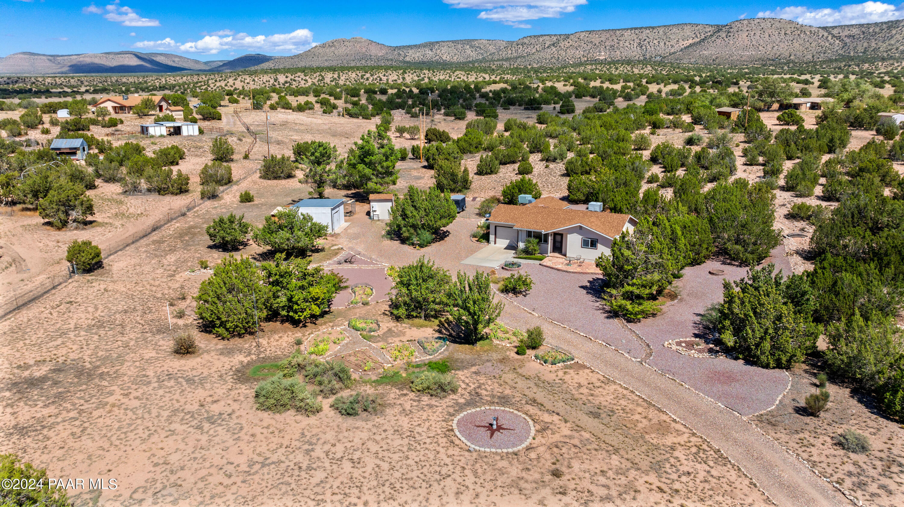 Property Photo:  800 W Valleri Ann Road  AZ 86334 