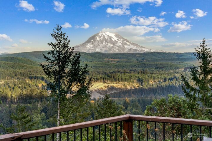 Property Photo:  16212  234th Street Ct E  WA 98338 