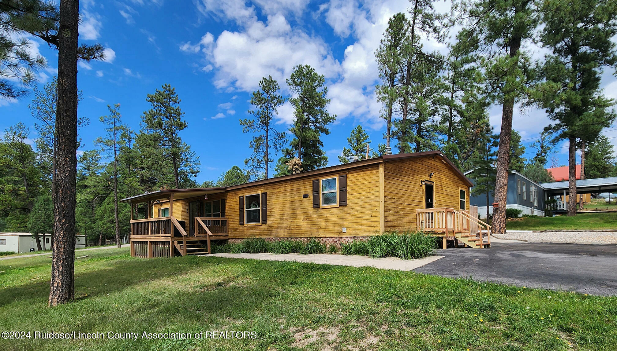 312 Keyes Drive  Ruidoso NM 88345 photo