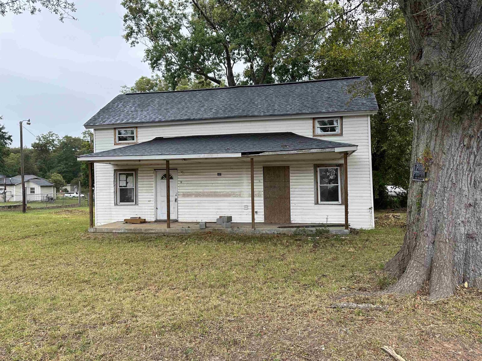 Property Photo: 107 Santee Street SC 29330